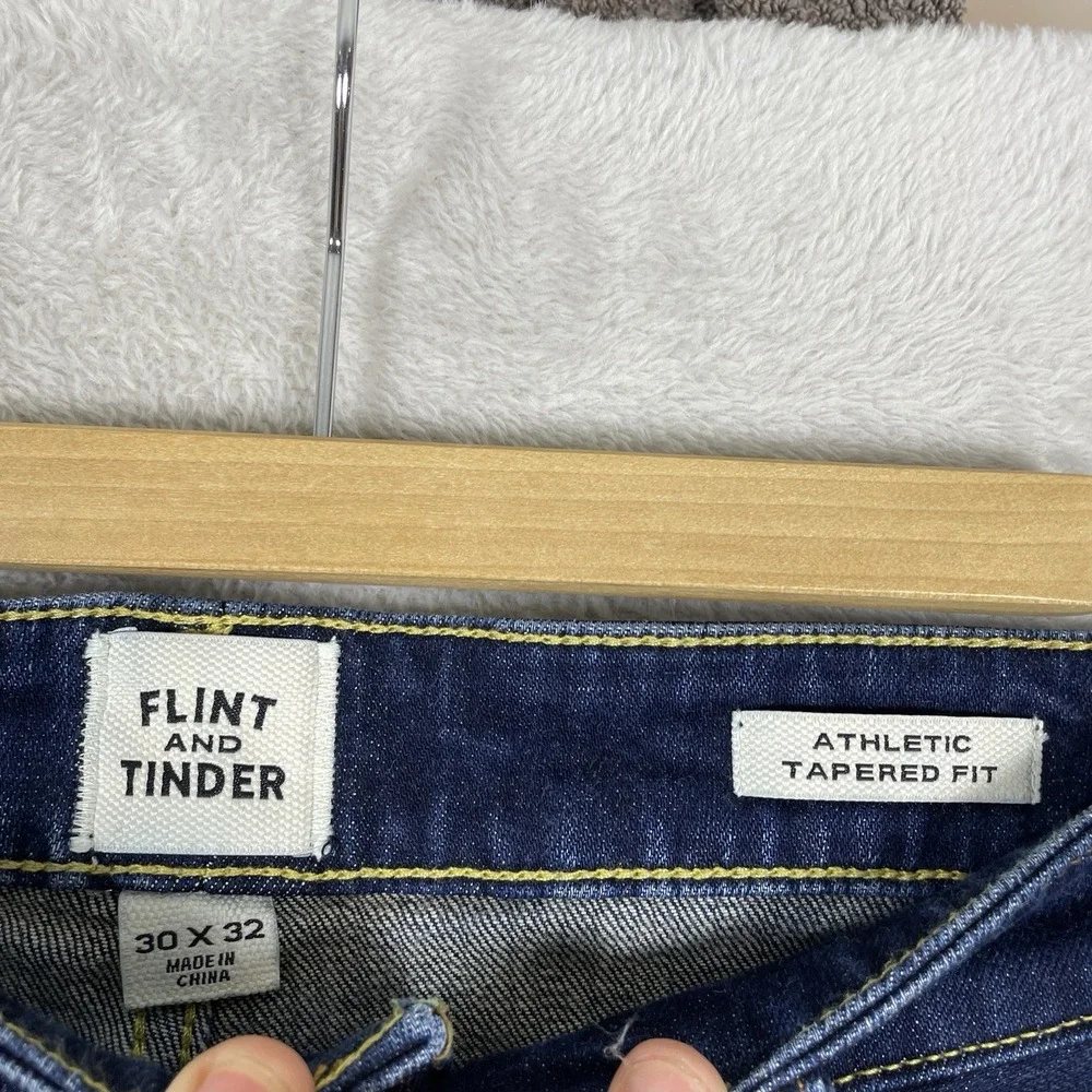 Flint and Tinder Athletic Tapered Fit Selvedge Denim Jeans Mens 30x32 Stretch